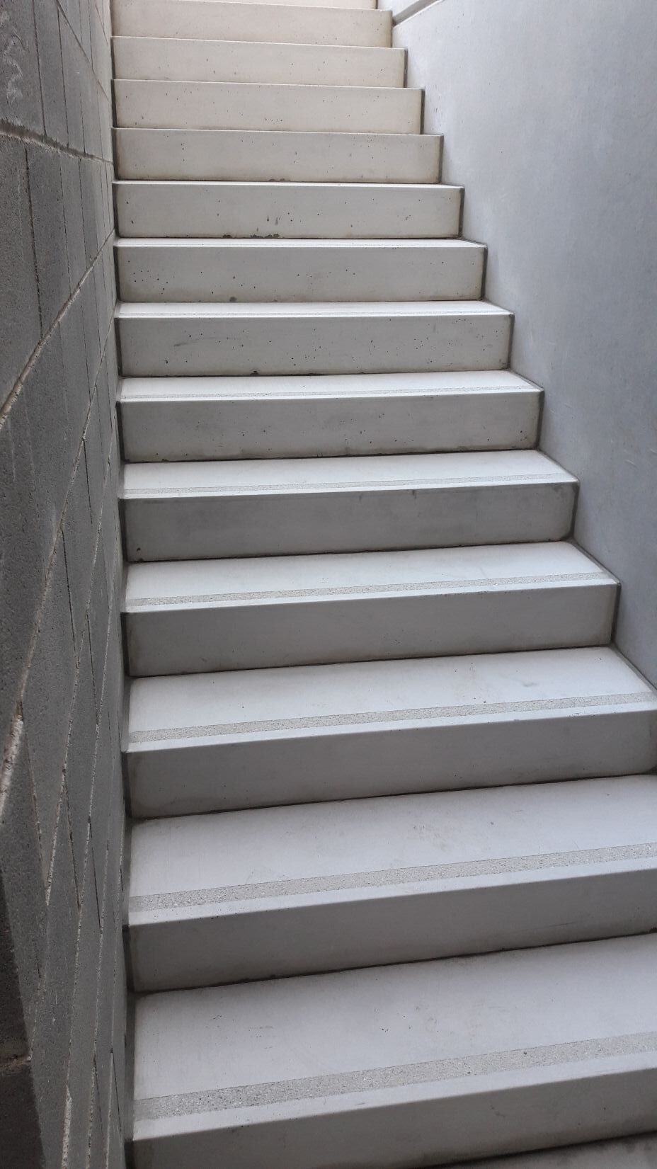 Construccio d'escales